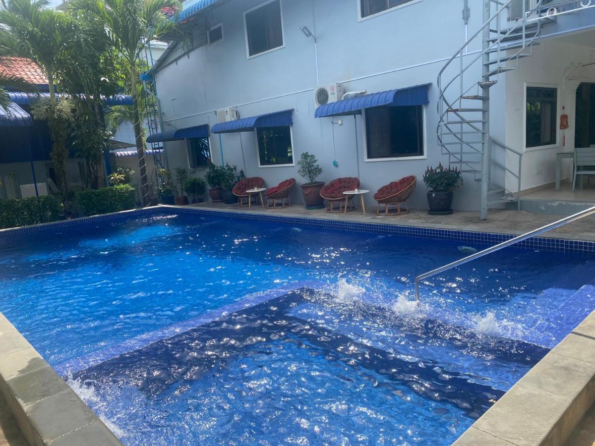Villa Blue Lagoon シアヌークビル エクステリア 写真